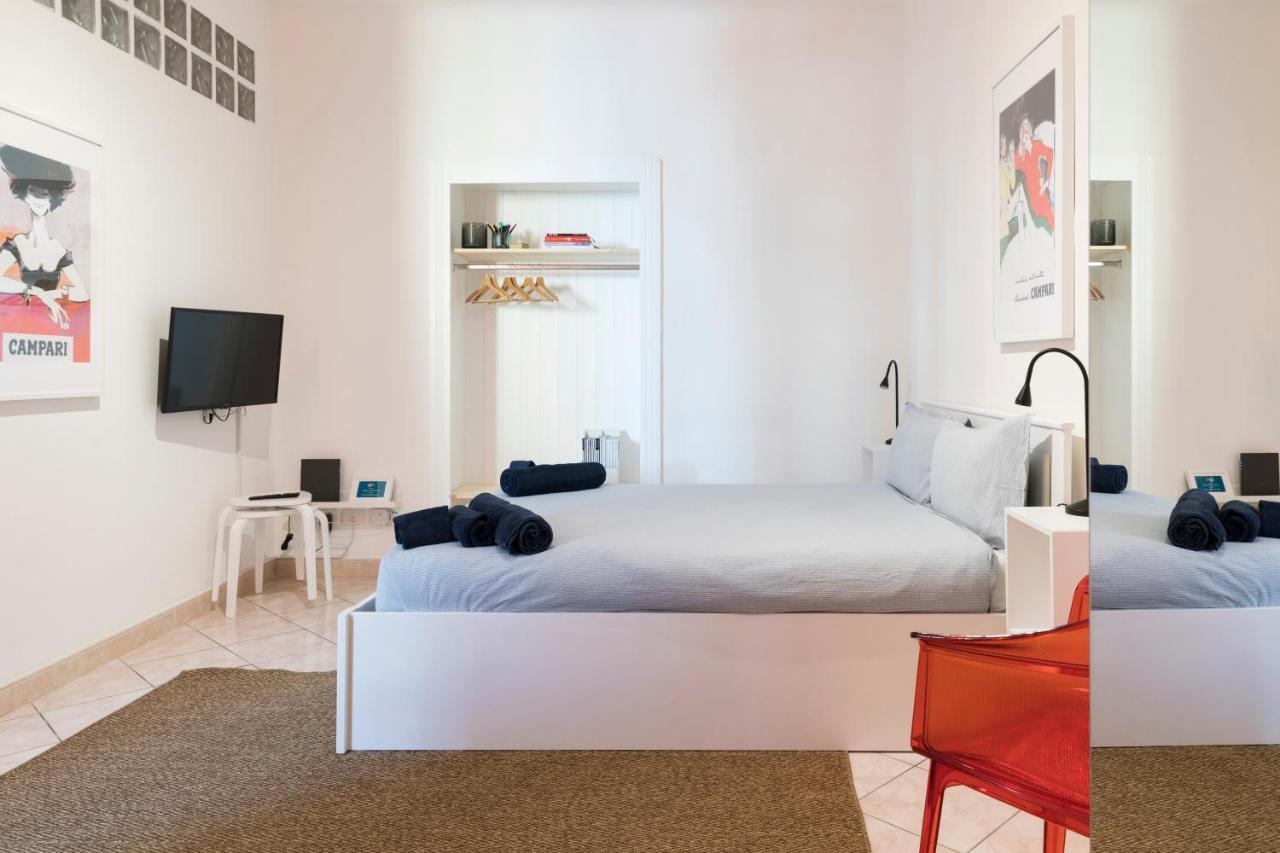 Xenia Apartments - Stylish Colorful Apt- Upbeat & Well-Connected Area Milan Exterior photo